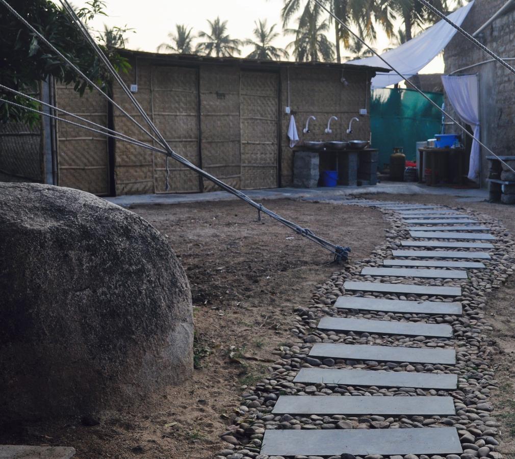 Uma Shankar Hampi Exterior photo